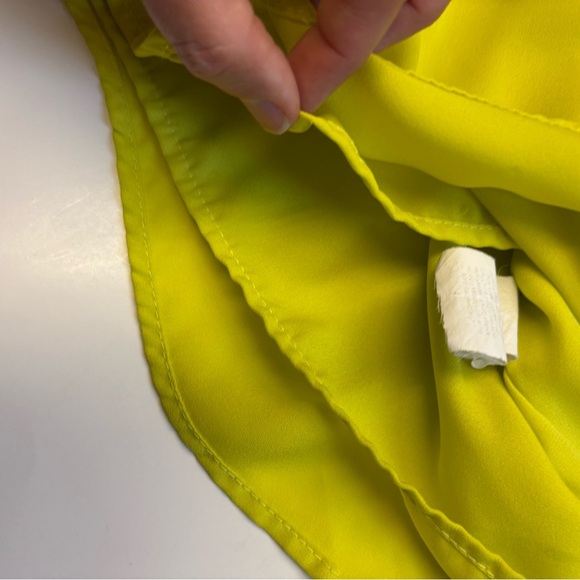 High Street chartreuse tie spaghetti strap vneck camisole top blouse women's XS - Picture 5 of 7